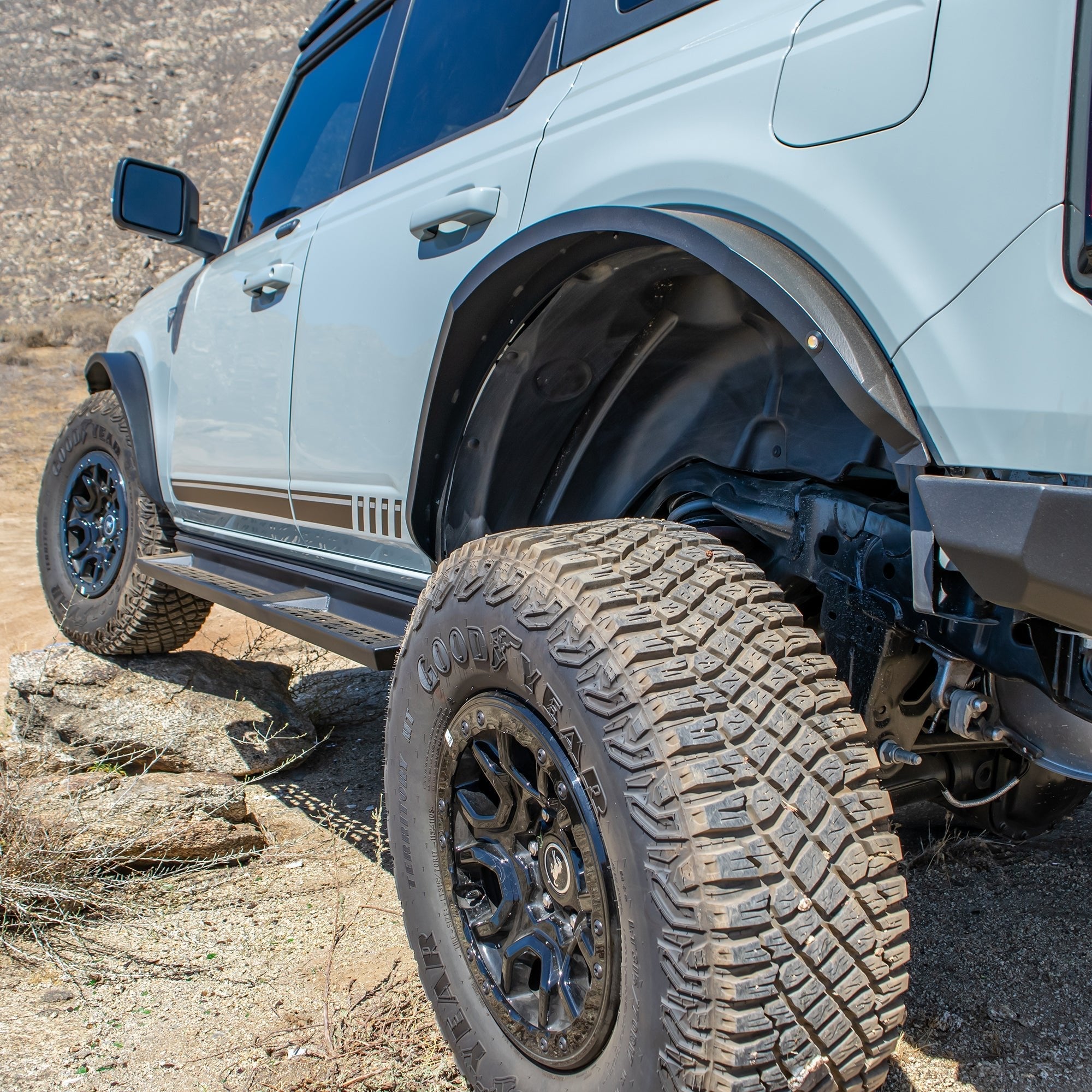 2021+ Ford Bronco Steel Fender Flares Kit w/ Marker Lights - Turn Offroad