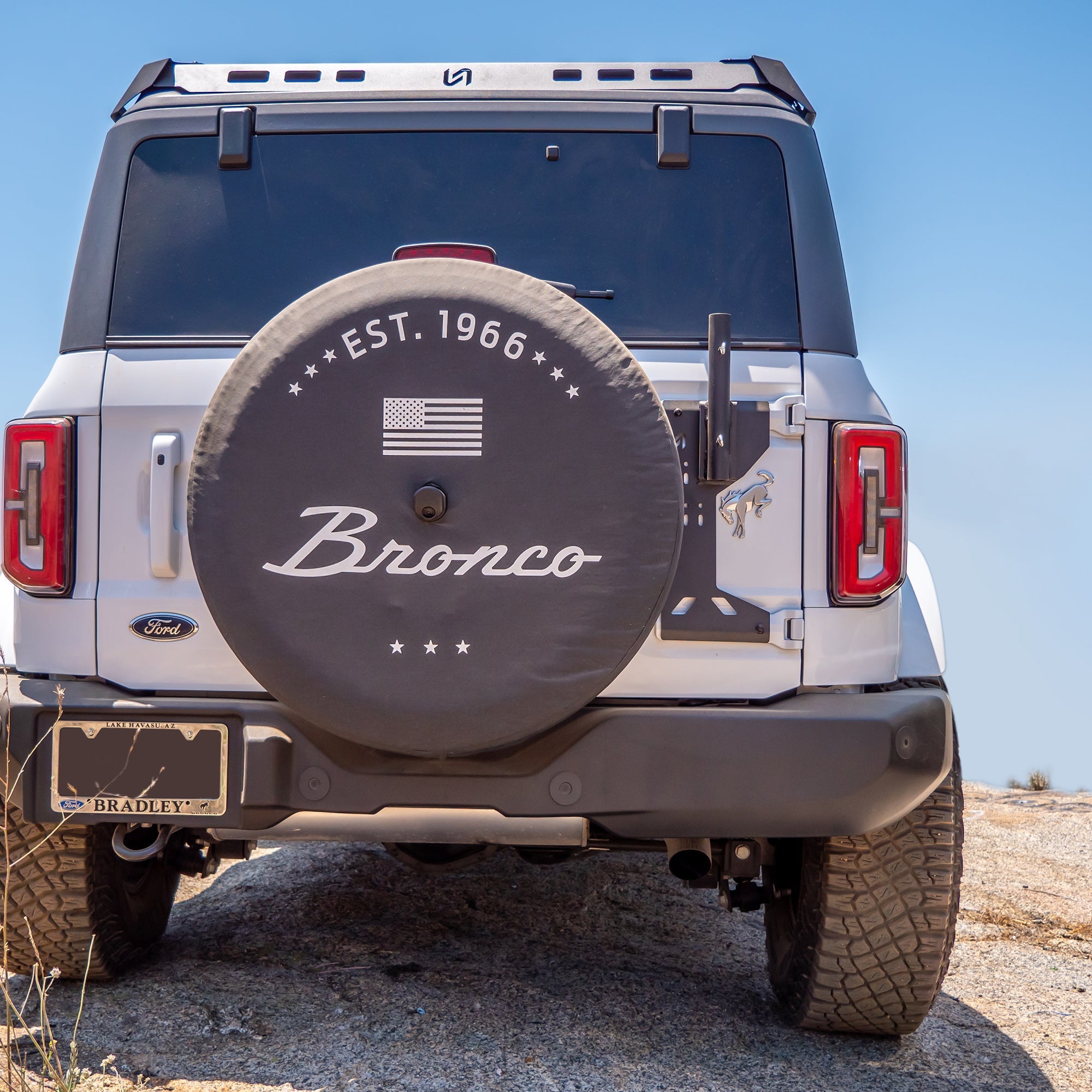 2021+ Ford Bronco Tailgate Flag Mount - Turn Offroad