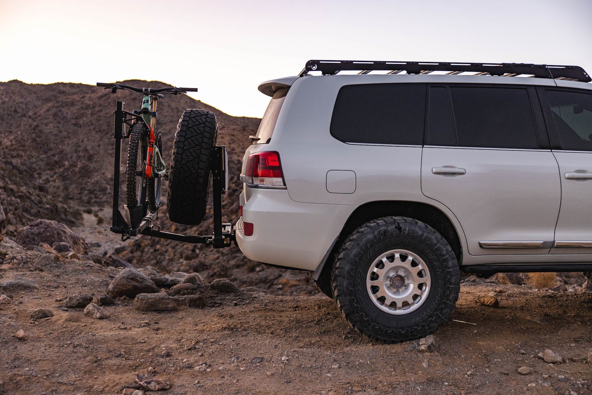 HitchingPost™ Tire Mount