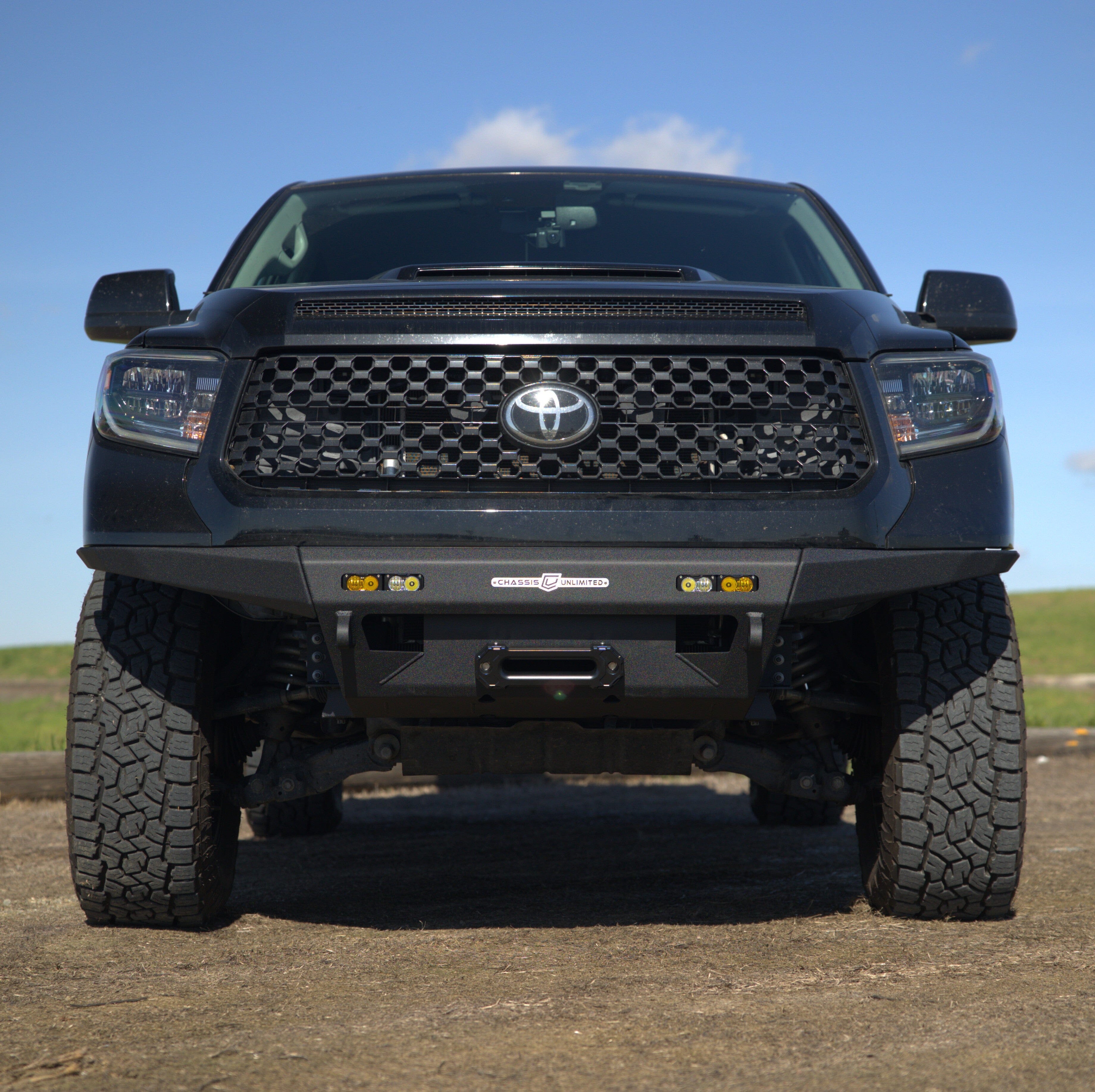 2014-2021 TOYOTA TUNDRA RTS FRONT WINCH BUMPER Chassis Unlimited Inc.