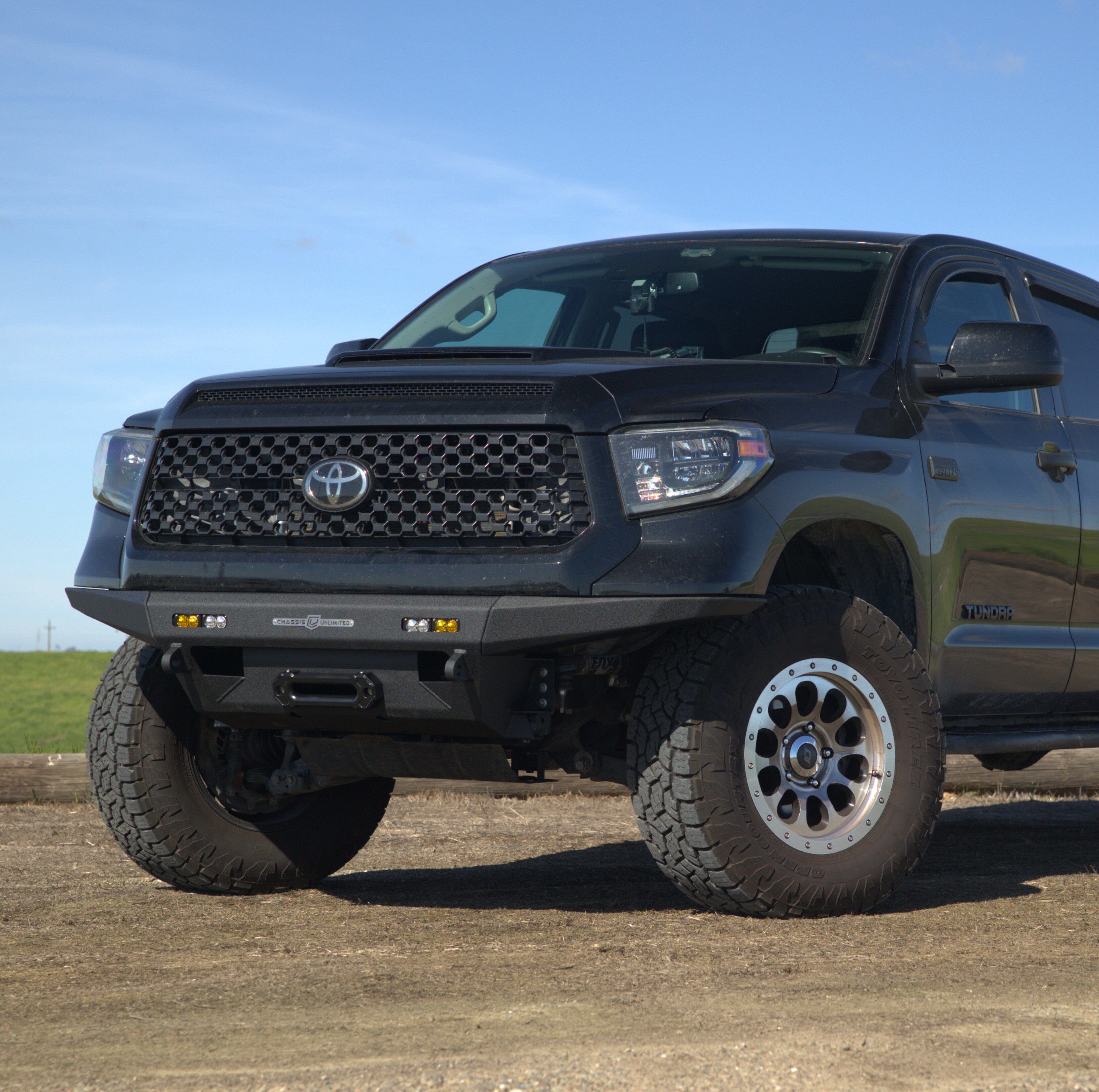 2014-2021 TOYOTA TUNDRA RTS FRONT WINCH BUMPER Chassis Unlimited Inc.