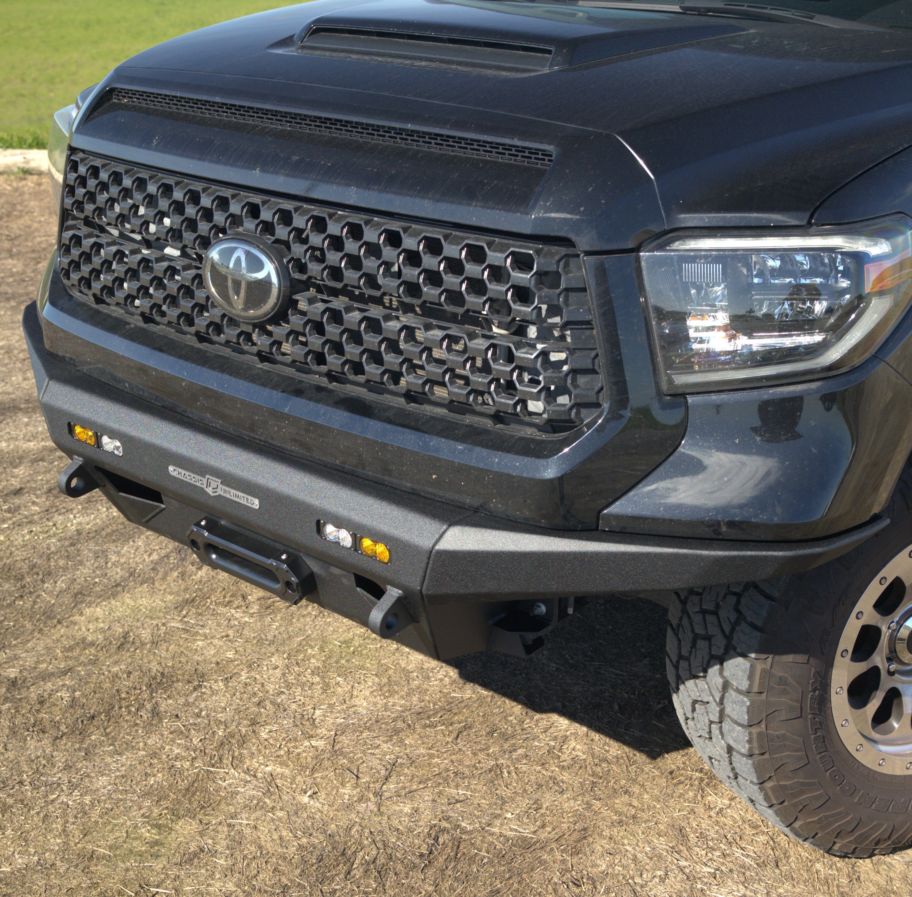 2014-2021 TOYOTA TUNDRA RTS FRONT WINCH BUMPER Chassis Unlimited Inc.