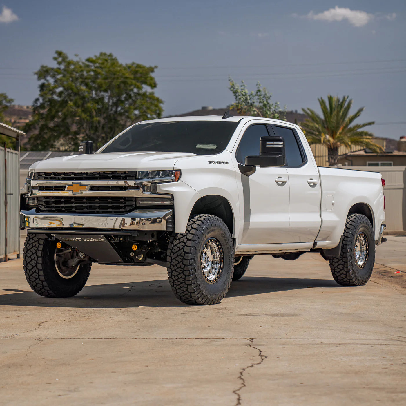 2.5 Coilovers | DCA Remote Reservoir - 19+ Silverado/Sierra 1500 | Dirt King