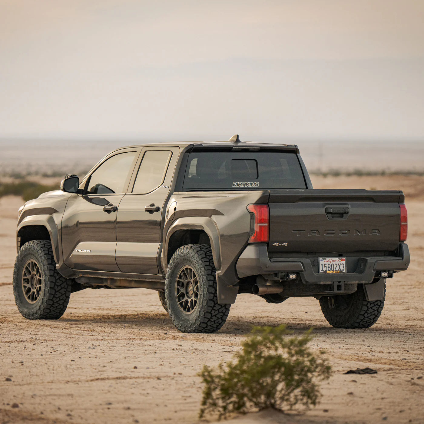 2.0 IFP Smooth Body Shocks - 24+ Tacoma | Dirt King