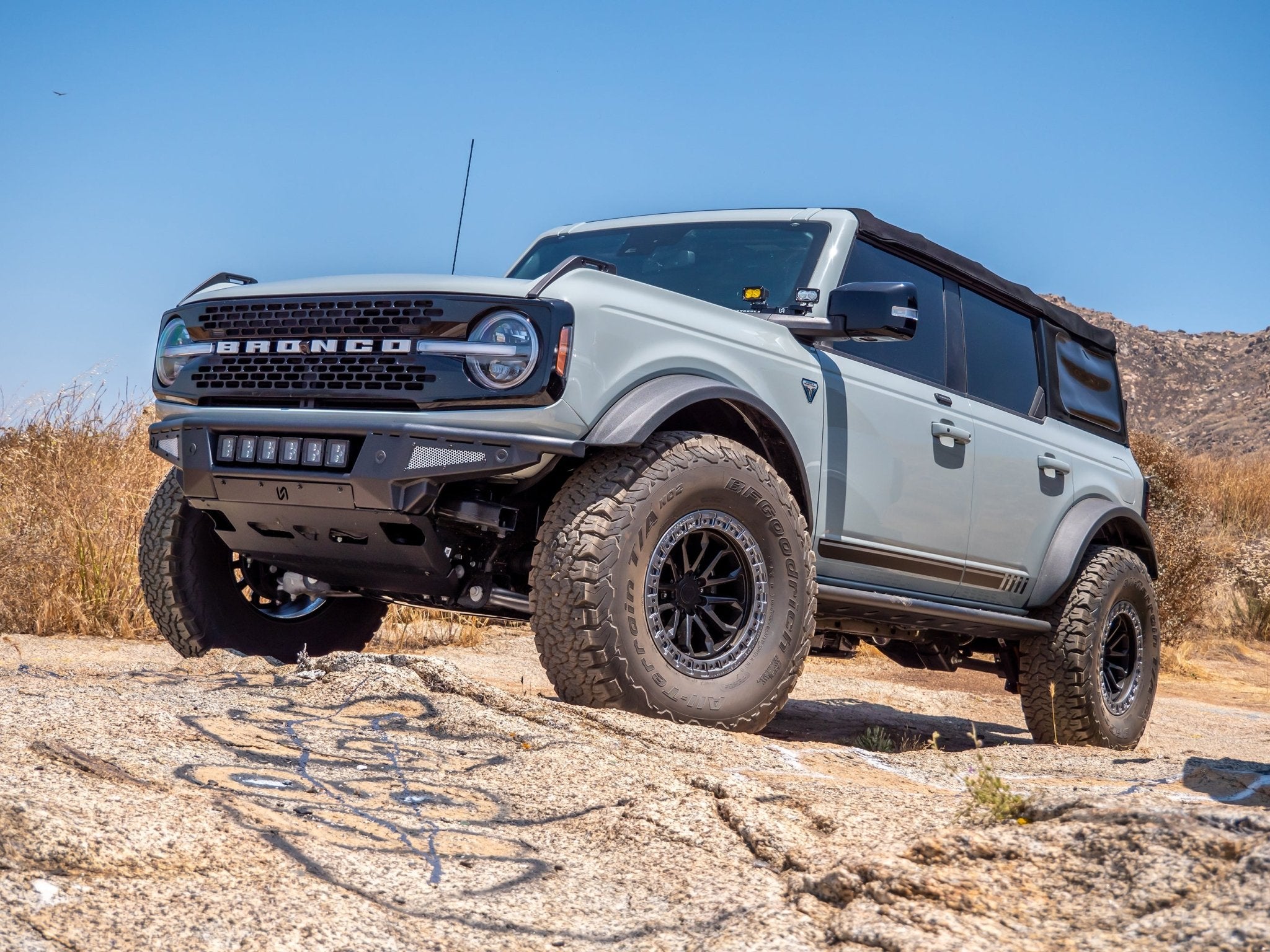 2021+ Ford Bronco Baja Tubular Front Bumper & Skid Plate - Turn Offroad