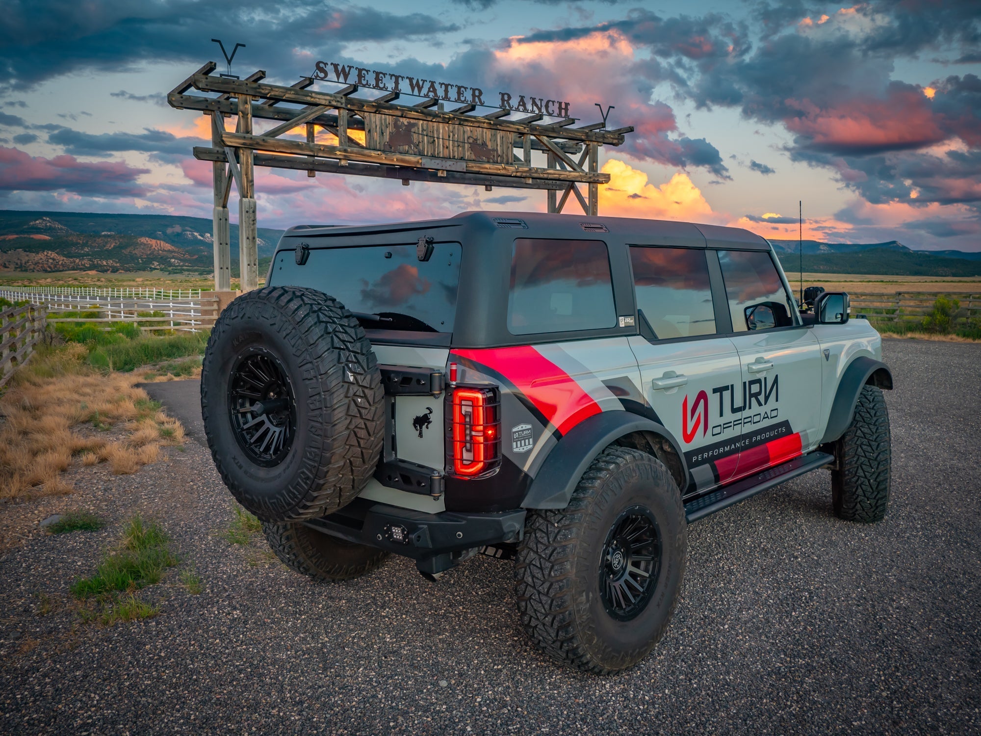 2021+ Ford Bronco Full Suspension Kit with Icon VS RR CDCV Coilovers - Turn Offroad