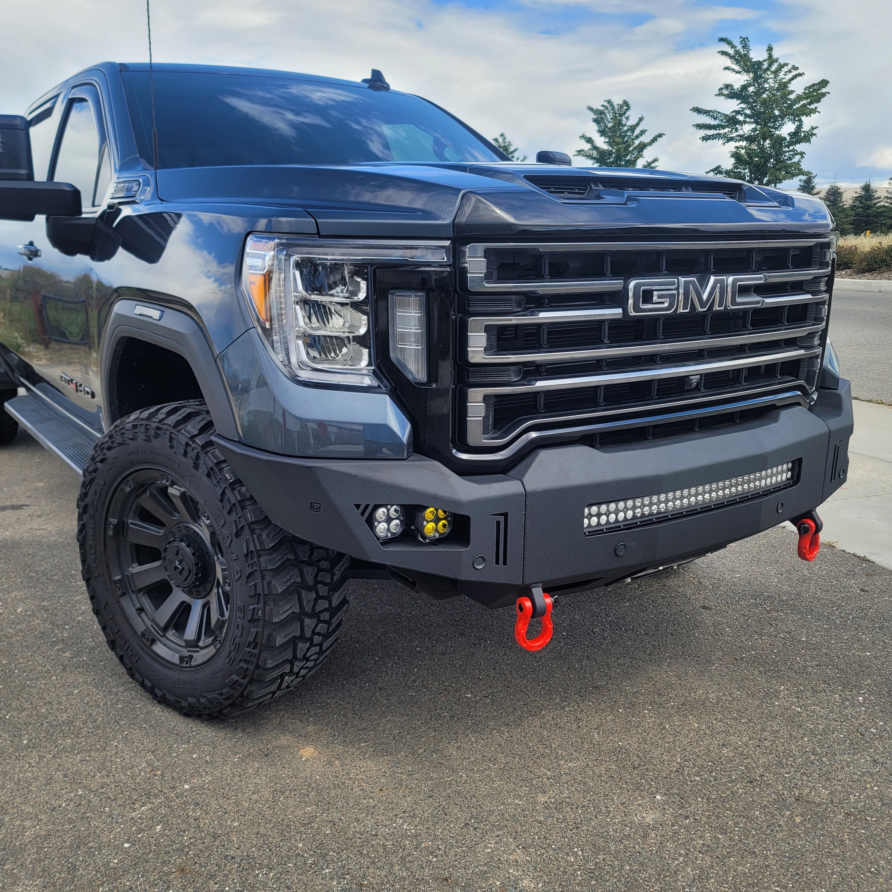2020-2022 GMC SIERRA 2500/3500 OCTANE FRONT BUMPER Chassis Unlimited Inc. 
