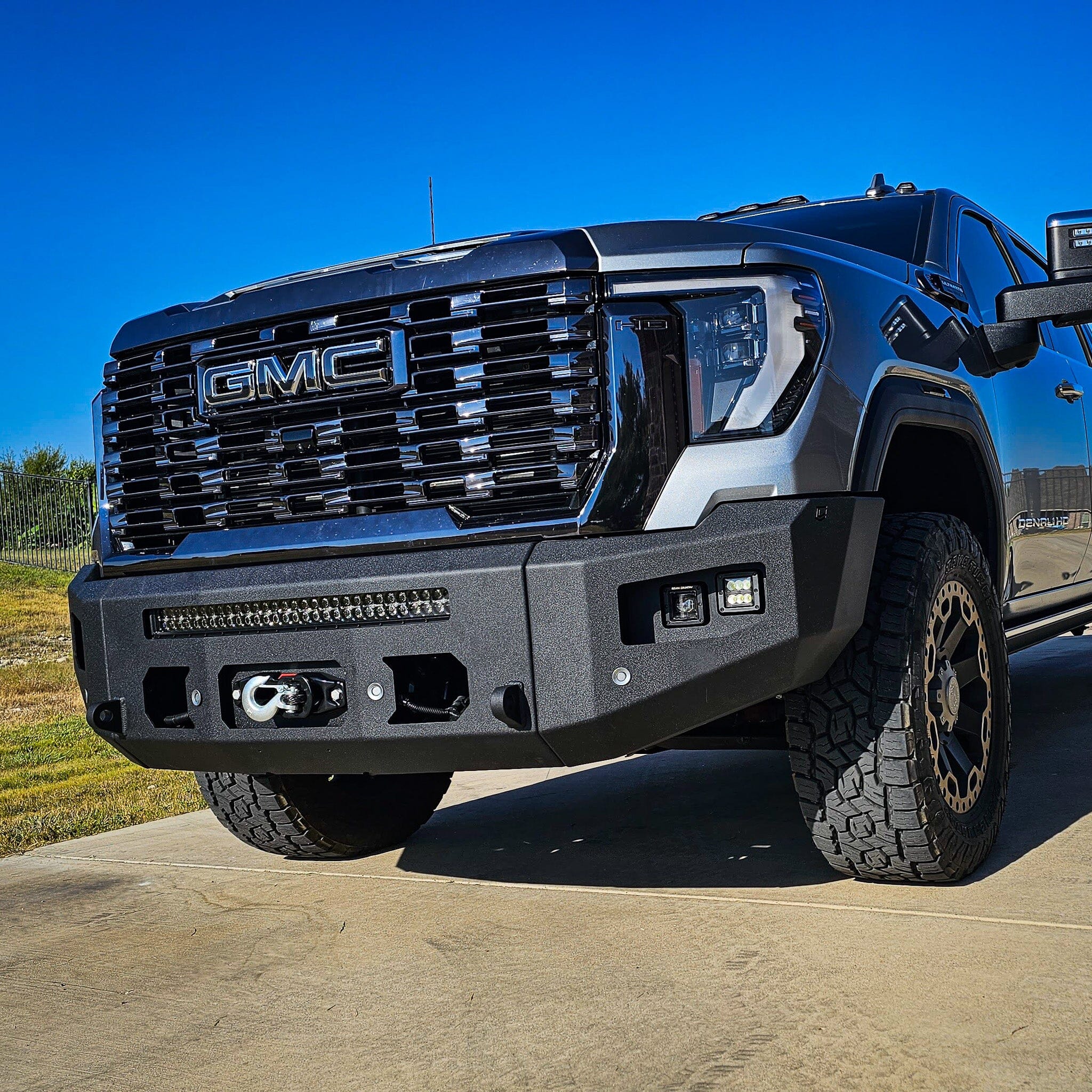 2024+ GMC SIERRA 2500/3500 ATTITUDE FRONT WINCH BUMPER Chassis Unlimited Inc. 