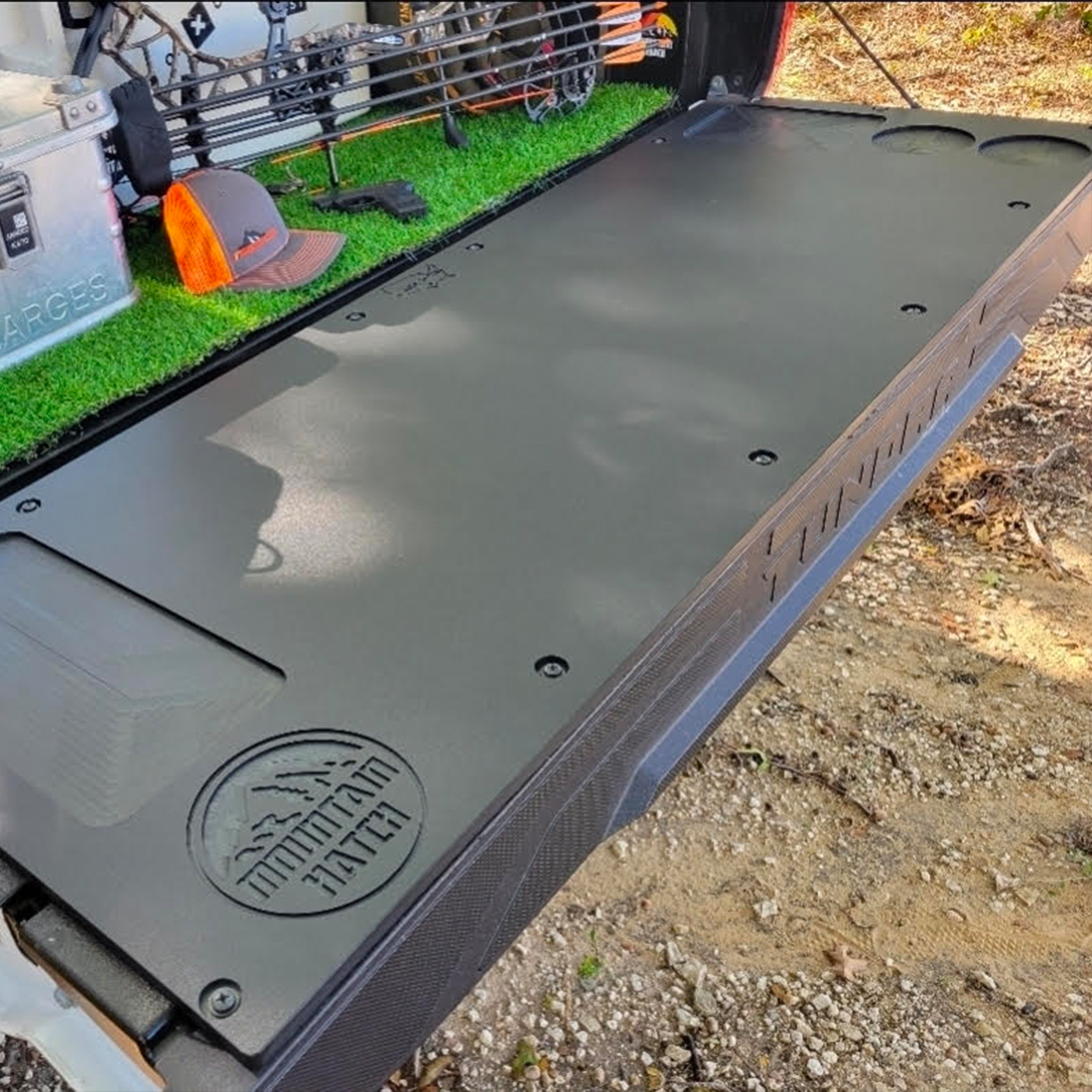 Toyota Tundra Mountain Hatch | 22+