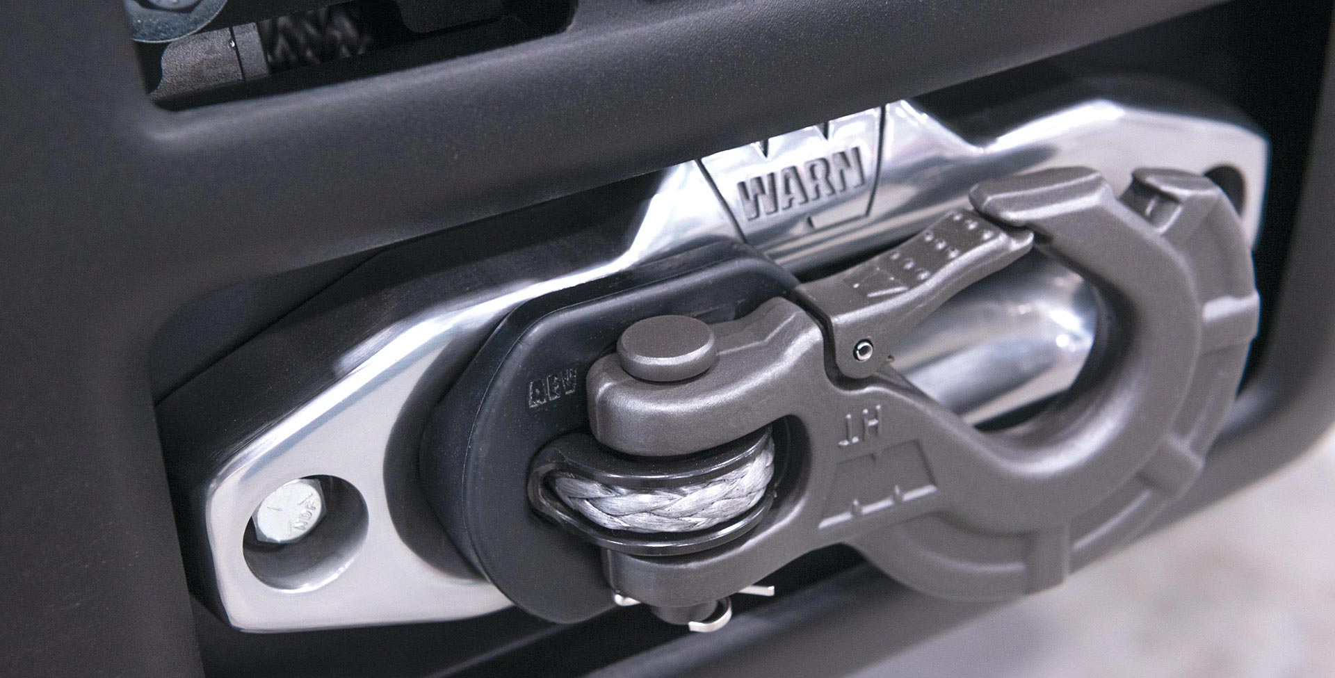AEV - Winch Hook Isolator